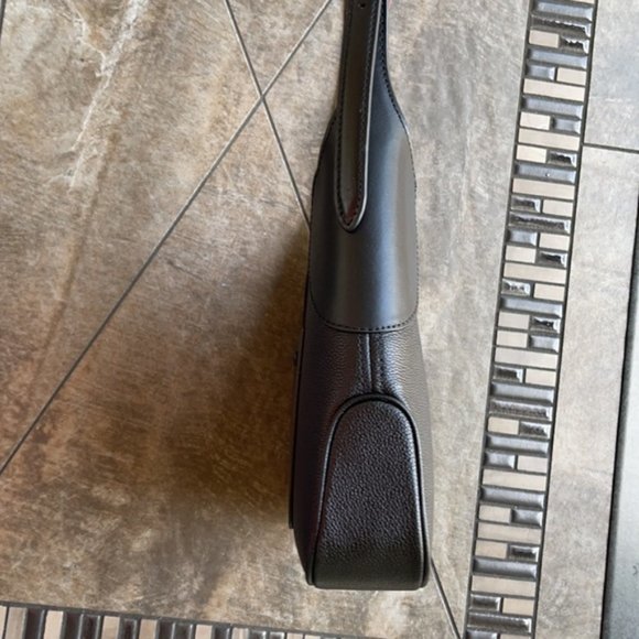 Kate Spade Aster Crossbody - Picture 4 of 16